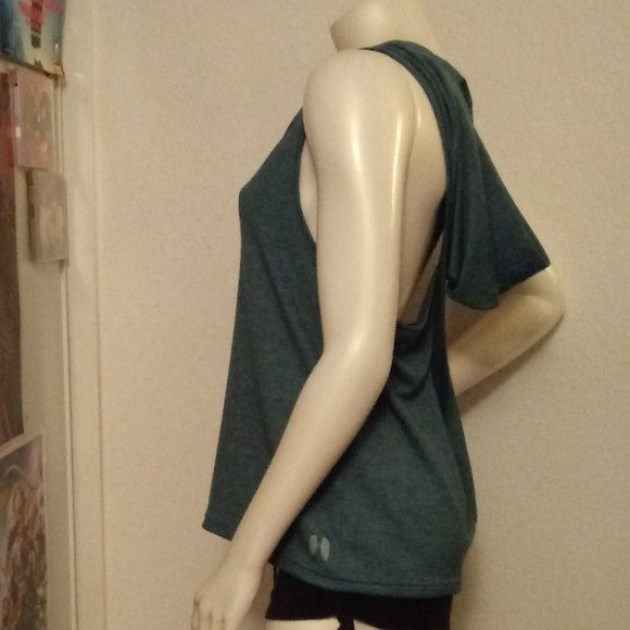 Victoria Secret Hoody tank - Picture 4 of 16